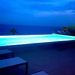 Sea View - Rated 5 Star - T3 - Pearl Lejlighed *