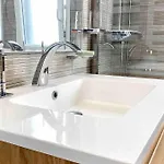 Sea View - Rated 5 Star - T3 - Pearl Villeneuve-Loubet