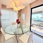 Sea View - Rated 5 Star - T3 - Pearl Villeneuve-Loubet