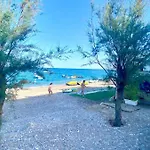 Sea View - Rated 5 Star - T3 - Pearl *