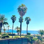 Sea View - Rated 5 Star - T3 - Pearl