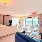 Sea View - Rated 5 Star - T3 - Pearl Villeneuve-Loubet